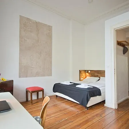 2 Bedroom Apartment Berlin